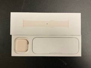 lot 56 image: Apple Watch Series 10 GPS 42mm Rose Gold Aluminum Case