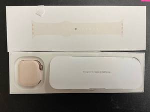 lot 57 image: Apple Watch Series 10 GPS 42mm Rose Gold Aluminum Case