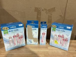 lot 392 image: 12PCS Dr. Browns Anti-Colic Baby Bottles