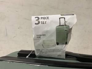 lot 344 image: Jetstream 3 Pieces Carry-On Luggage Set for Airplane Carry On Rolling Suitcase & 2 packing cubes.