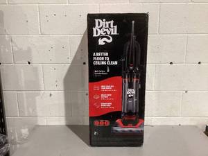 lot 566 image: Dirt Devil Multi-Surface Extended Reach Bagless Upright Vacuum Cleaner, UD76310V
