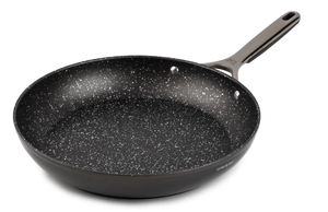 lot 454 image: Thyme & Table Supreme 12 Fry Pan Non-Stick