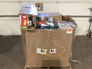 lot 900 image: Wholesale Pallet of Assorted Miscellaneous Items