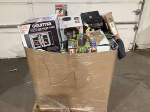 lot 909 image: Wholesale Pallet of Assorted Miscellaneous Items