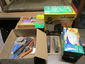 lot 19 image: Wall Painting Supplies