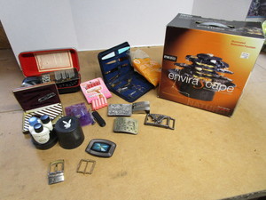 lot 34 image: Personal Care Items