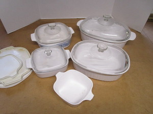 lot 58 image: Corning Casseroles