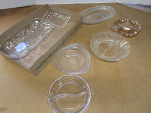 lot 132 image: Hostess Ware
