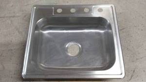 Stainless Steel Kitchen Sink with Three Faucet Holes