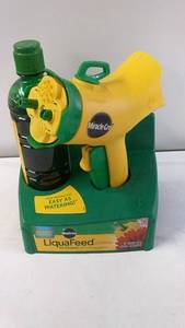 Miracle-Gro LiquaFeed All Purpose Plant Food Starter Kit
