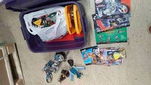Collection of KNEX Building Sets and Models with Storage Container