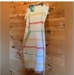 Set of 6 Pioneer Woman Velour Bath Towels