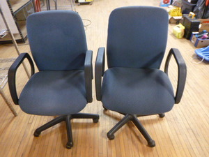 2 Globe Office Chairs