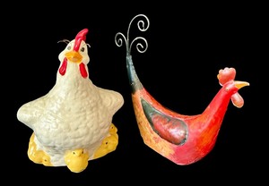 lot 128 image: Adorable Chicken  Rooster Decorative Figurines