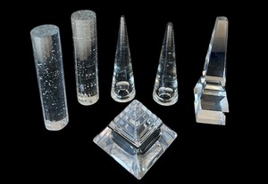 lot 82 image: Pretty Clear Glass Home Decor Assortment