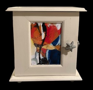 lot 50 image: Charming Petite Decorative Wood Cabinet