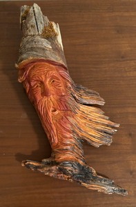 lot 104 image: Hobbs Carved Wooden Figurine