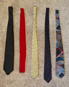 lot 118 image: Mens Dress Ties by Designer Knit, Italian Silk and More