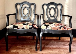 lot 16 image: Pair of Fabulous Accent Chairs