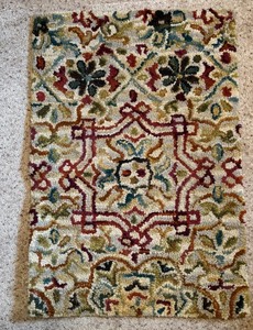 lot 151A image: Accent Rug by Threshold with Multi-Colors
