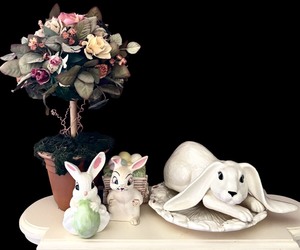 lot 158A image: Assorted Easter Decor