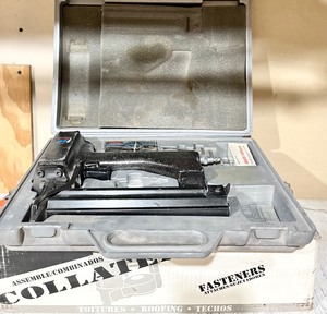lot 202 image: Mariol Heavy Duty AirForce  Stanley Bostitch and Stick Nails