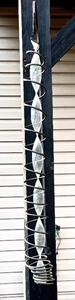 lot 251 image: Outdoor Decorative Handing Spiral Figurine