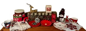 lot 166 image: Large Lot of Christmas  Holiday Decor
