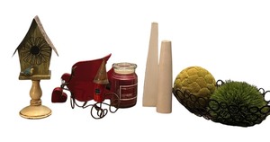 lot 165 image: Whimsical Home Decor including White Vases, Adorable Birdhouse Decor and More