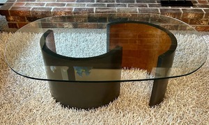 lot 20 image: Vintage Sculptural Wood and Glass Topped Configurable Coffee Table