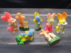 lot 8 image: Vintage Gurley Easter Candles