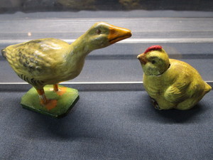 lot 9 image: Antique Paper Mache Easter Animals