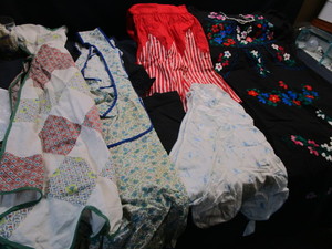 lot 16 image: Embroidered Shift, Vintage Aprons