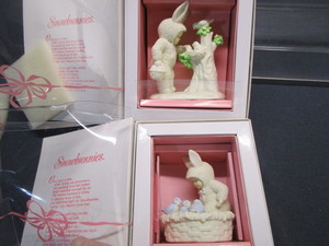 lot 41 image: Snowbunnies Is There Room For Me & Welcome to The Neighborhood