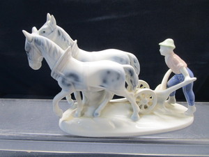 lot 50 image: Porcelain W. Germany Figure