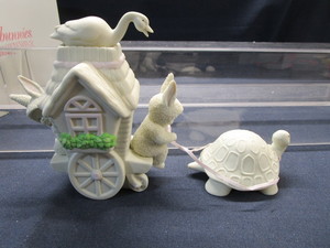 lot 54 image: Snowbunnies 1998 Slow Moving Vehicle