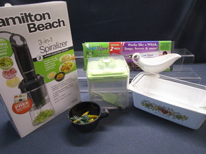 lot 115 image: Spiralizer, Loaf Pans