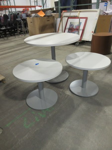 lot 544 image: CANADIAN MADE LAMINATE TOP TABLES