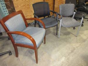lot 580 image: MISC CHAIRS