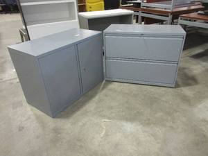 lot 612 image: WESKO GRAY METAL OFFICE CABINETS