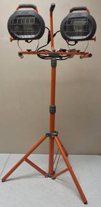lot 6 image: HDX  1200-Watt Halogen Work Light with AdjustableTripod (See Photos
