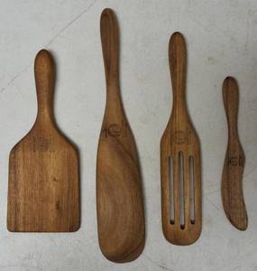 lot 17 image: (2) Mad Hungry 4pc Spurtle Sets (View Photos)