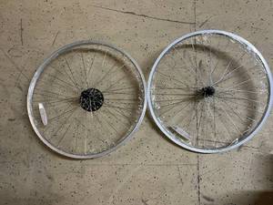 2 23 Bike Tire Frames