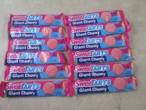 lot 271 image: (B-1) 12 Sweetarts Giant Chewy Cand...