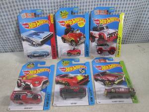 lot 23 image: (EC1) Assorted Hot Wheels in Packag...