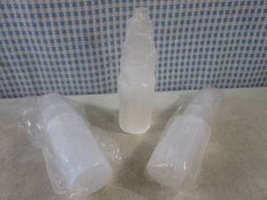 lot 62 image: (EC1) 3 - 6 Raw Selenite Towers...