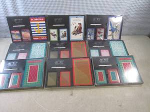 lot 123 image: (BSB) 9 New Hoyle Card Playing Sets...