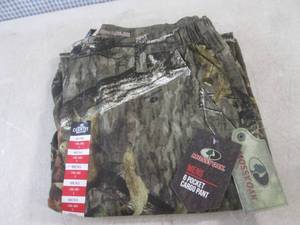 lot 172 image: (BSB) New Mens Mossy Oak Camo 6-Po...