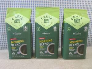 lot 178 image: (B-2) 3 Bags of Organic Morning Ble...