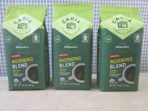 lot 179 image: (B-2) 3 Bags of Organic Morning Ble...